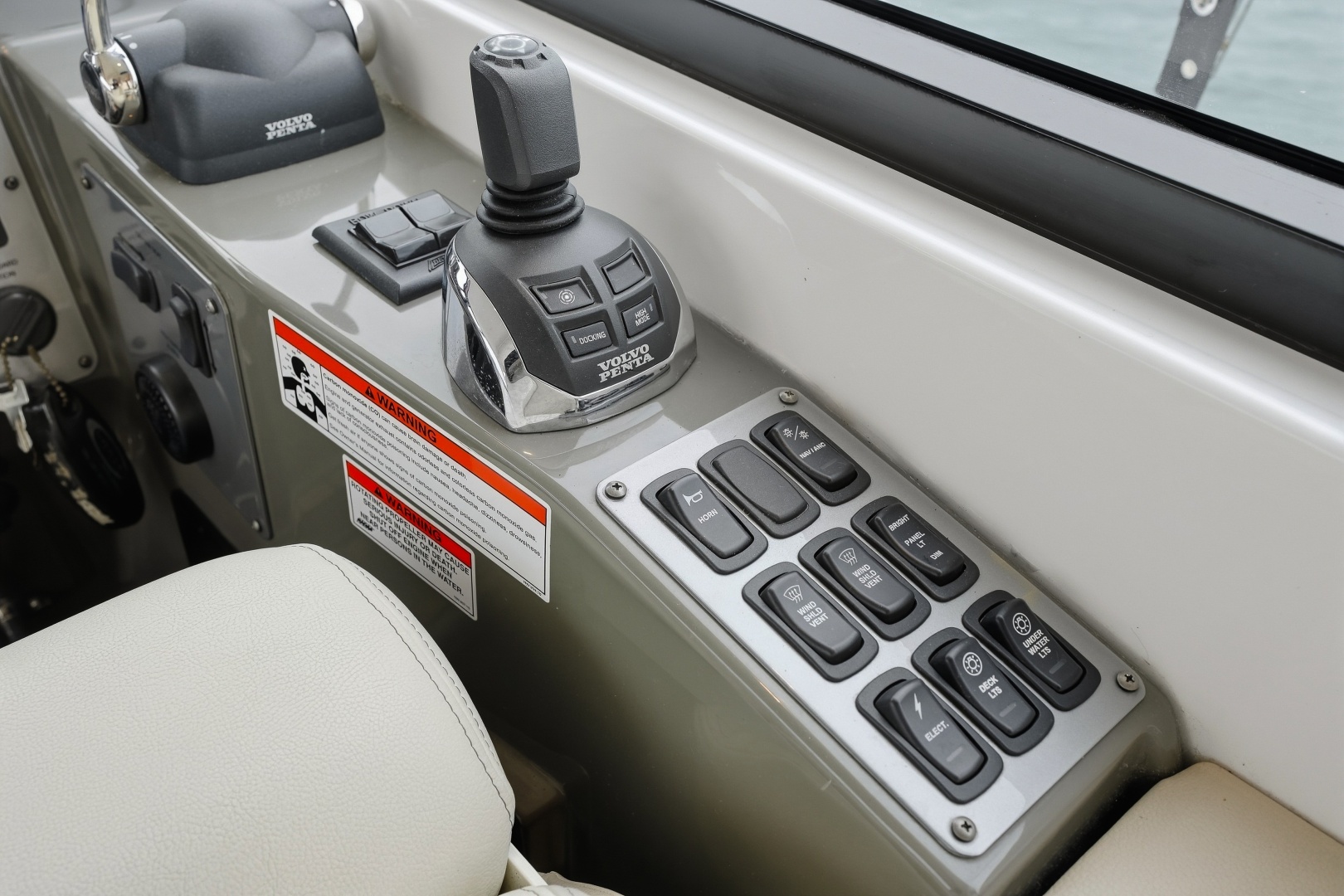 2011 Regal 46 Sports Coupe
