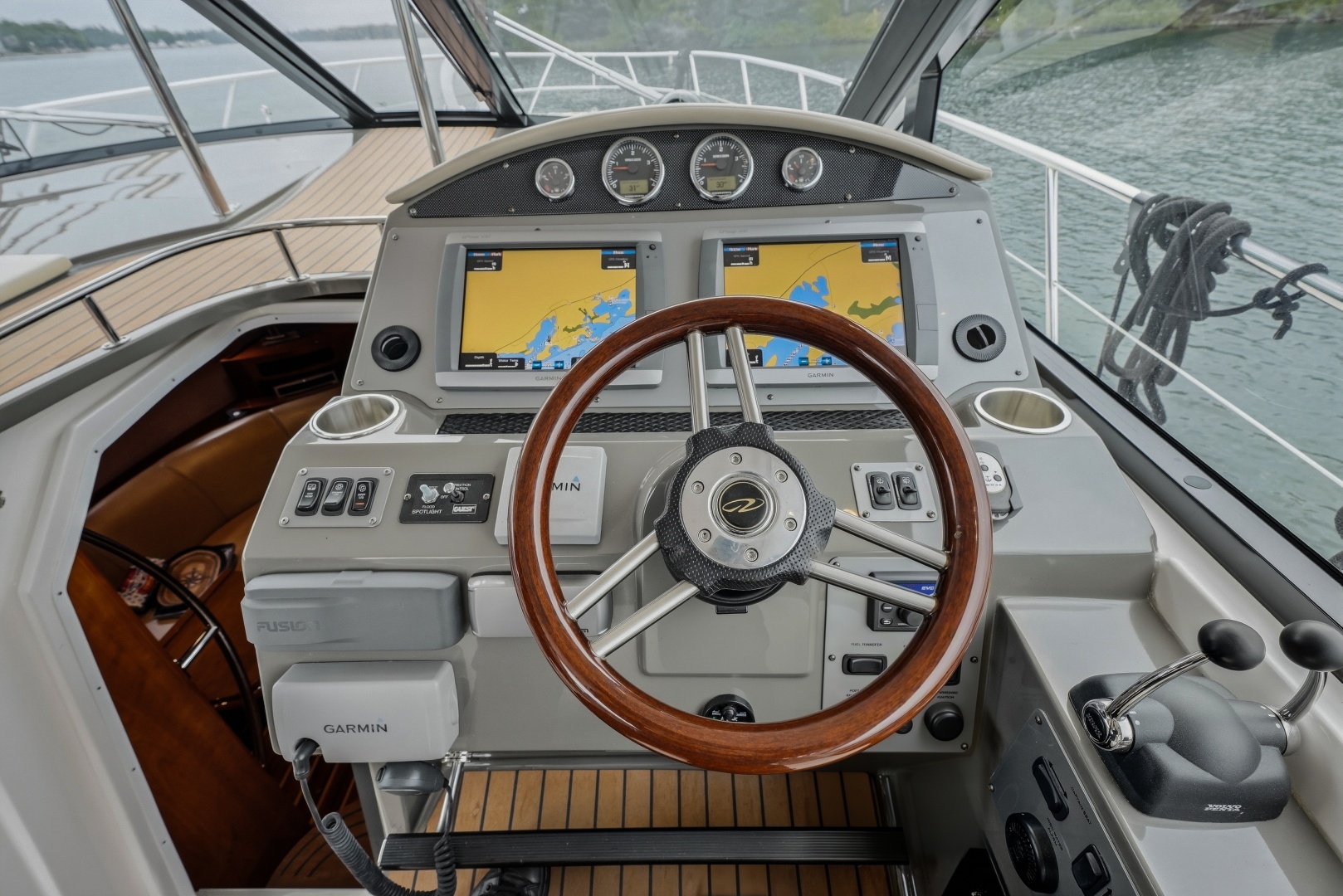 Knotty IV 46ft Regal Yacht For Sale