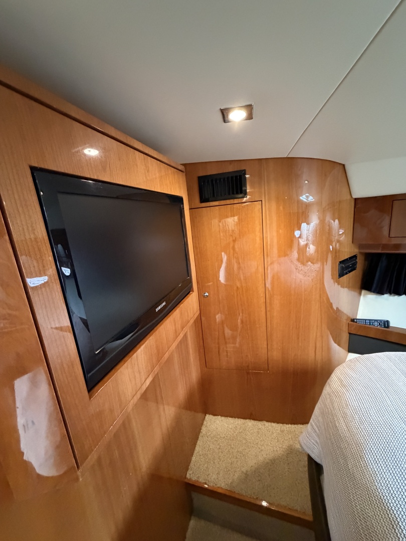 Knotty IV 46ft Regal Yacht For Sale