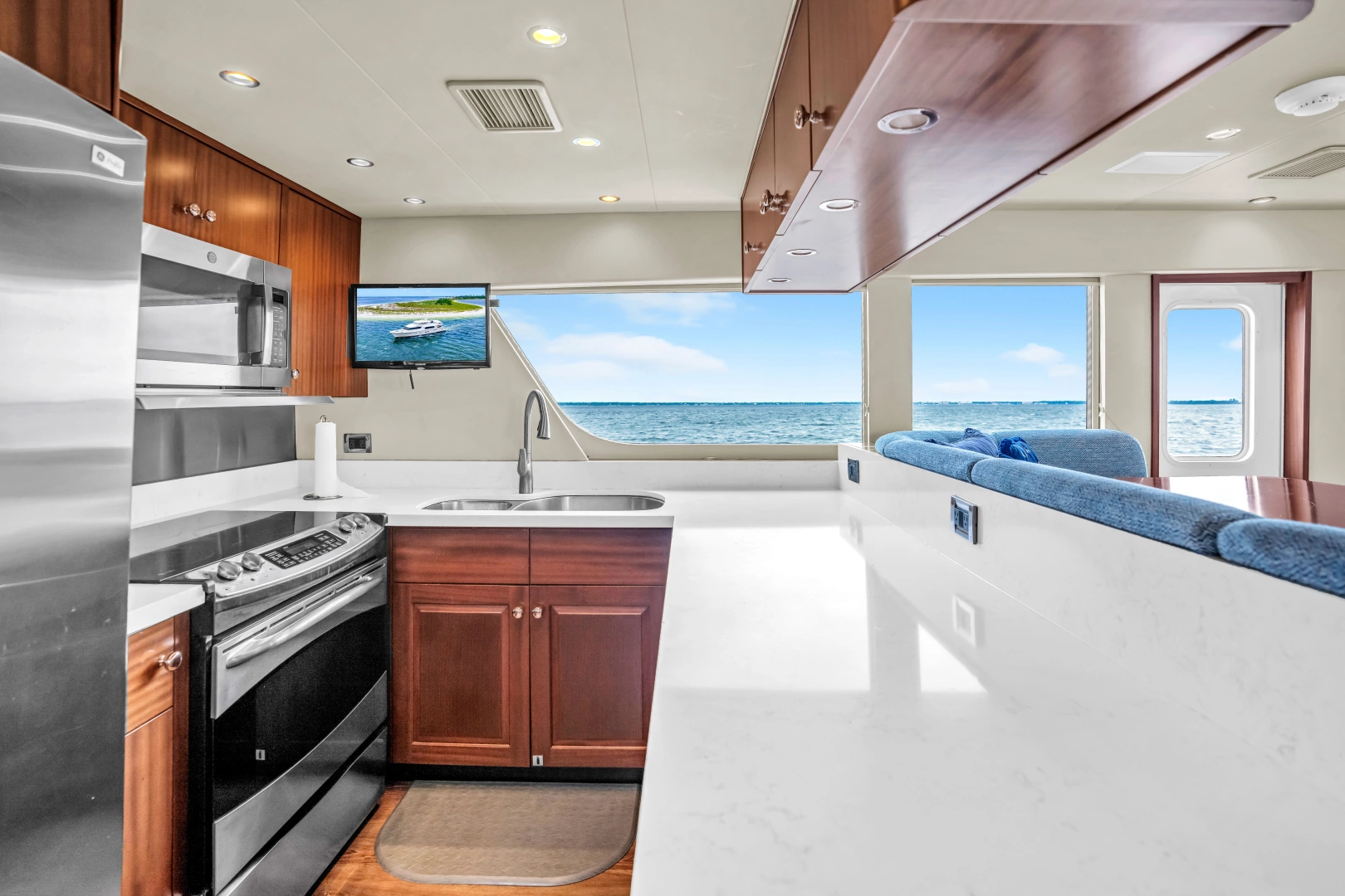 Pacific Mariner Pilothouse Motor Yacht Yacht For Sale