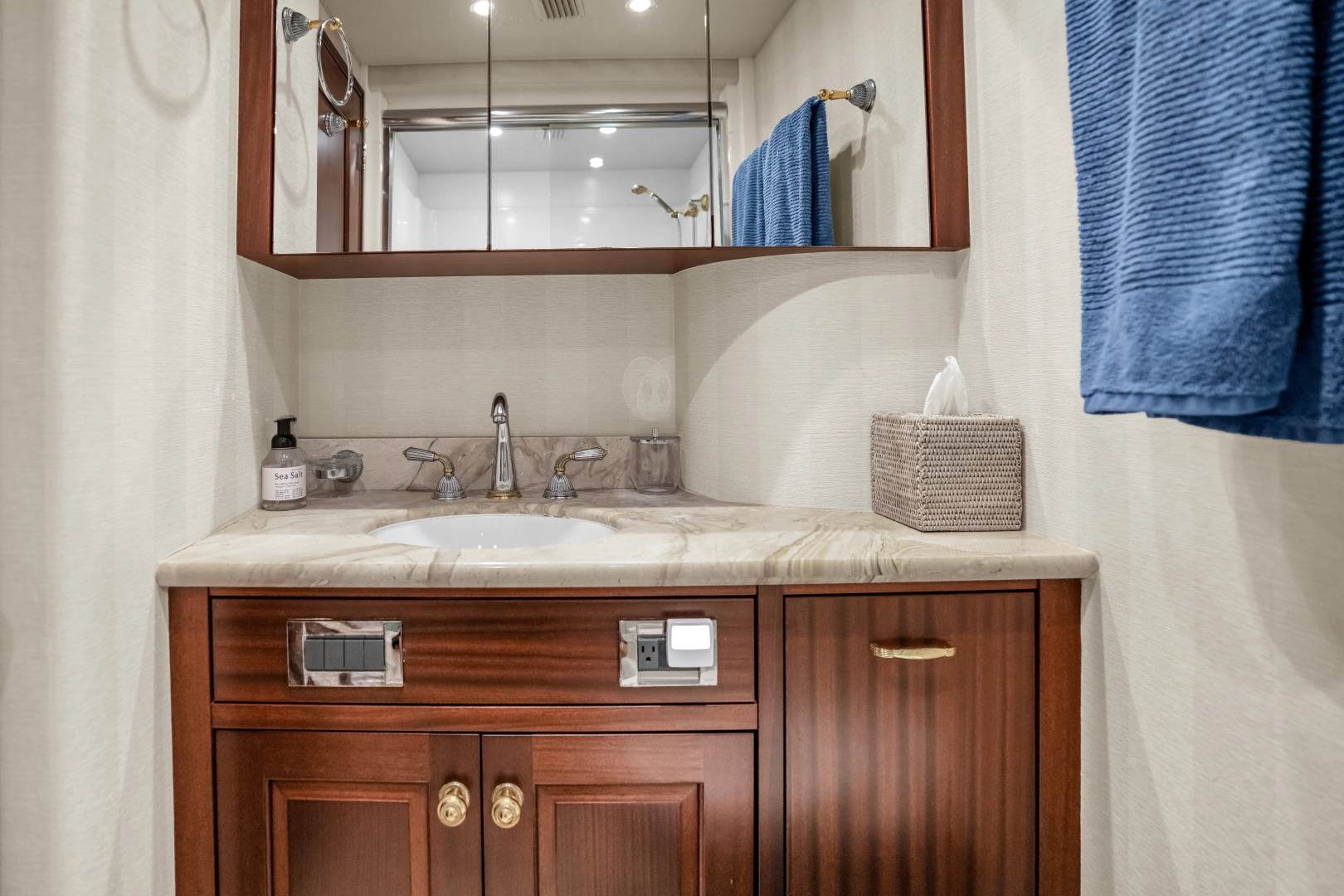 Pacific Mariner Pilothouse Motor Yacht Yacht For Sale