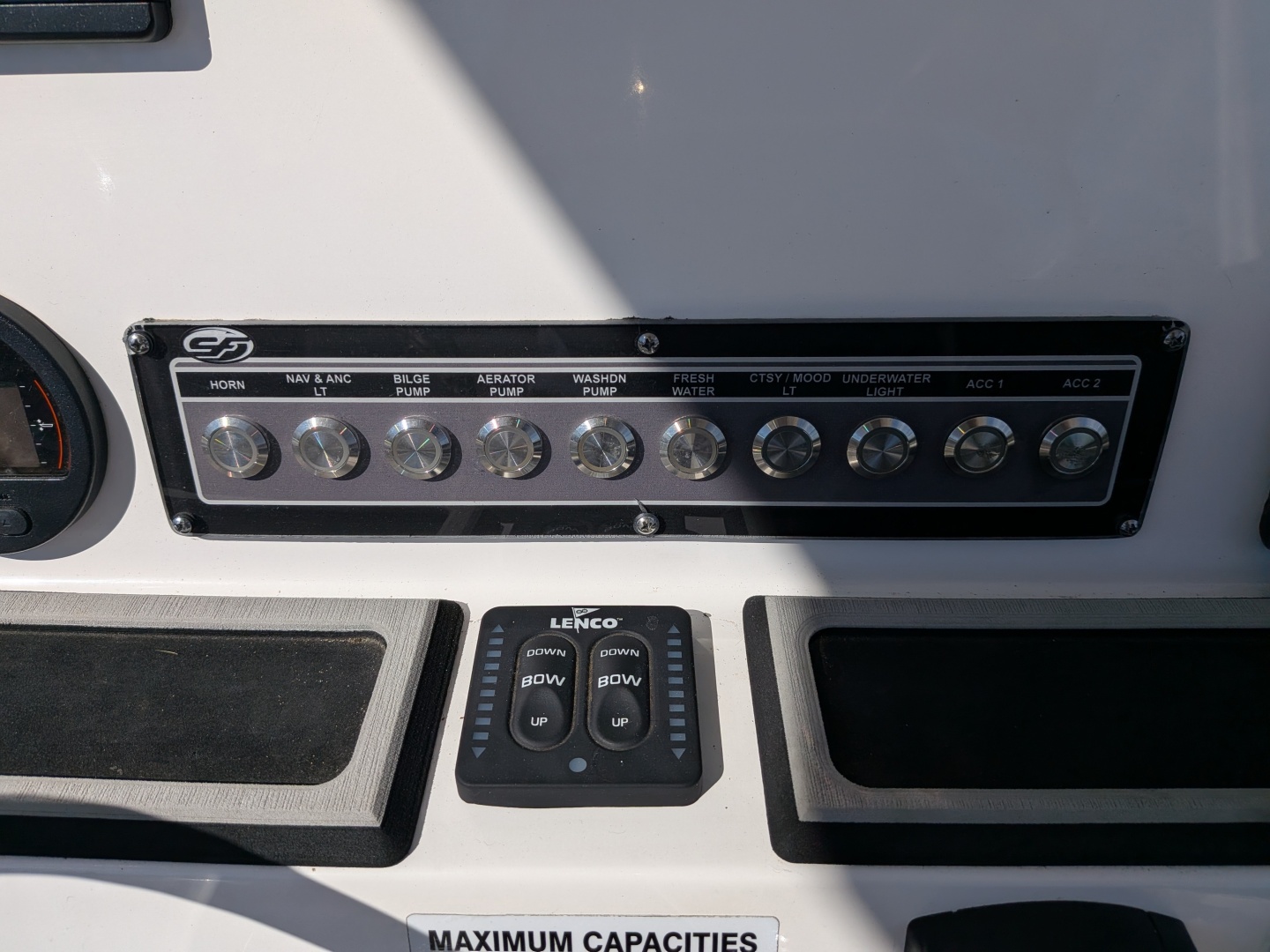 2020 Sea Fox 248 Commander
