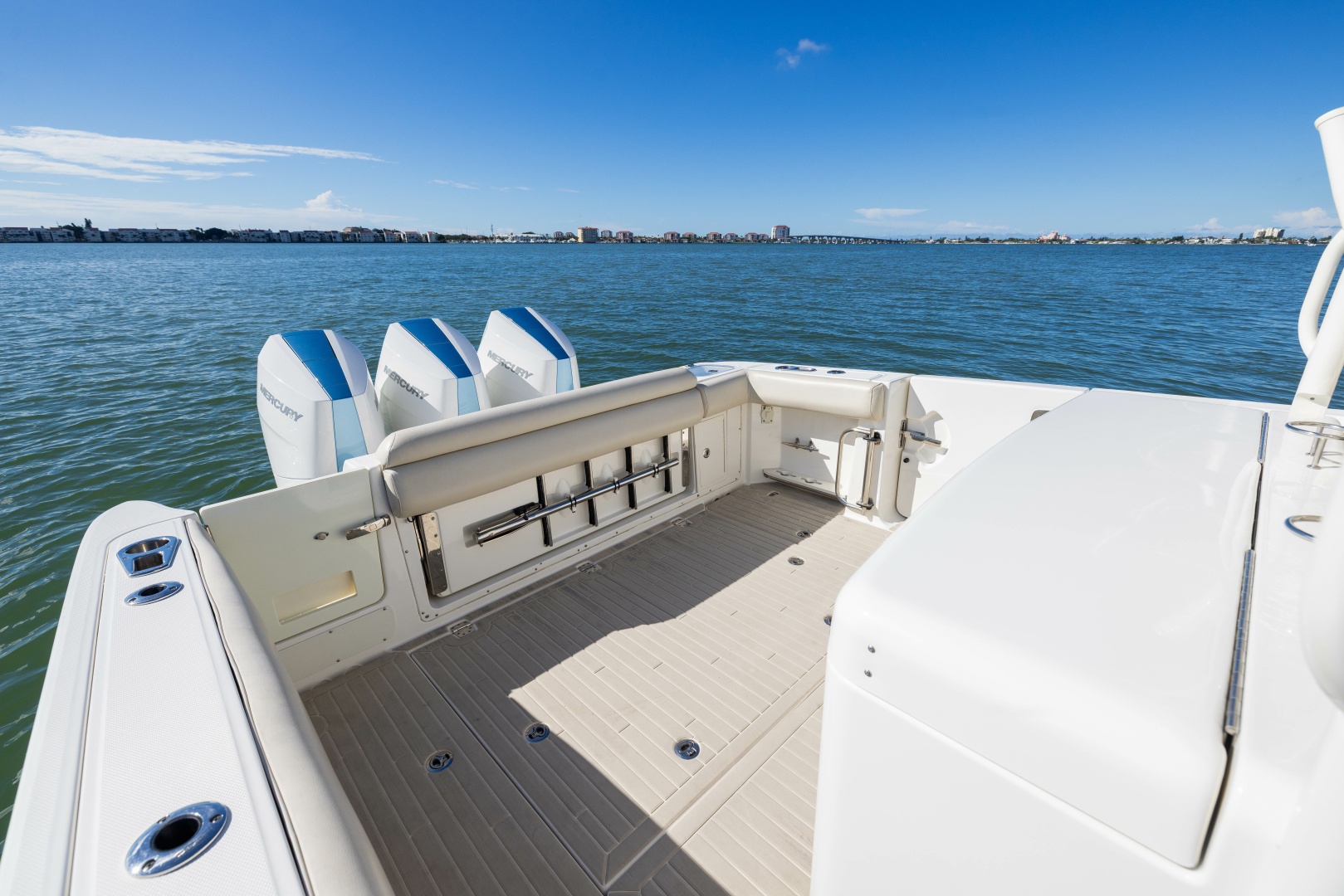 2017 Boston Whaler 370 Outrage