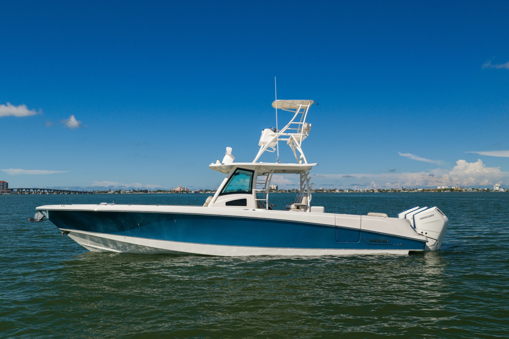 2017 Boston Whaler 370 Outrage