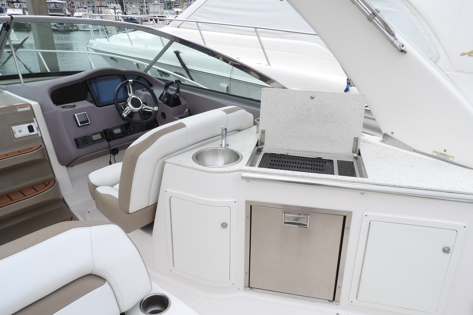 2018 Regal 33 XO