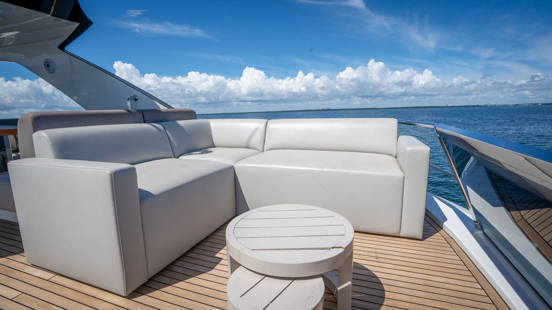Astondoa Fly Yacht For Sale