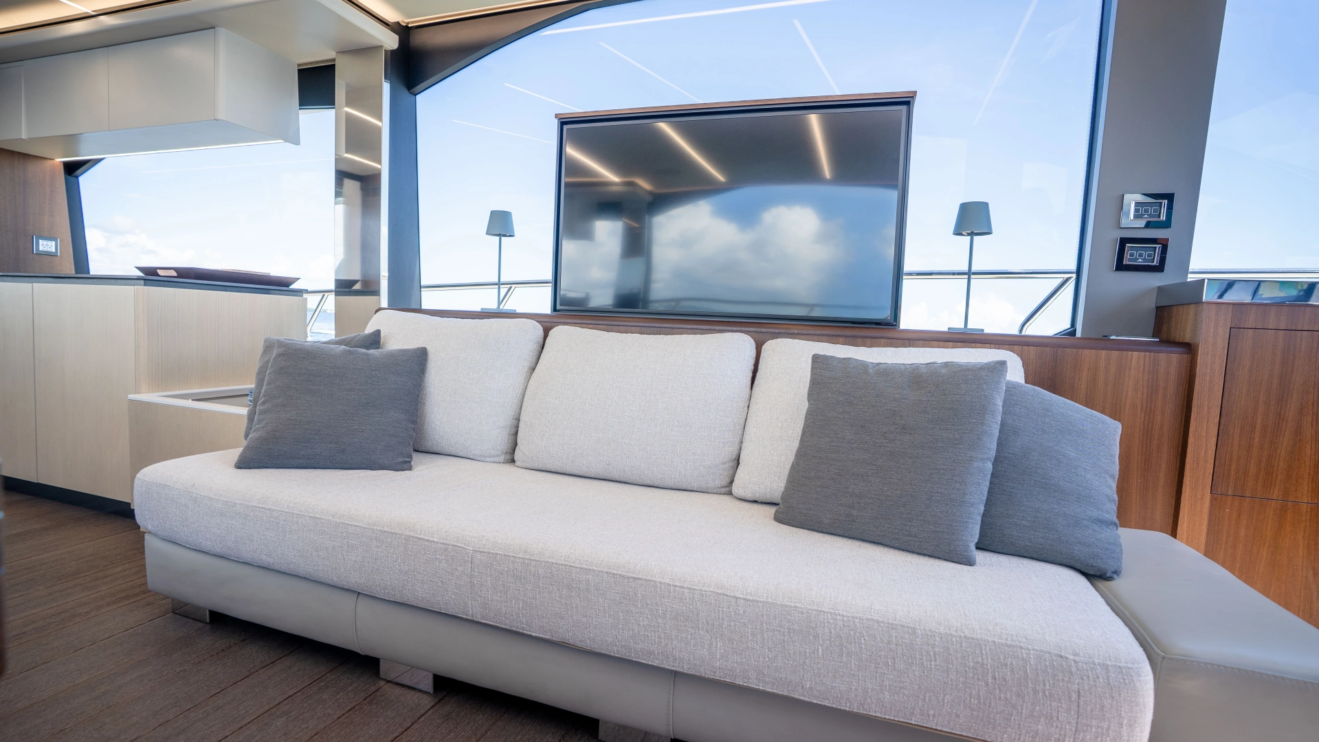 Astondoa Fly Yacht For Sale