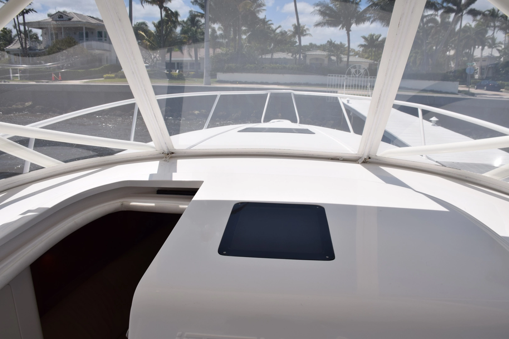 Intrepid 390 Sport Yacht Yacht For Sale