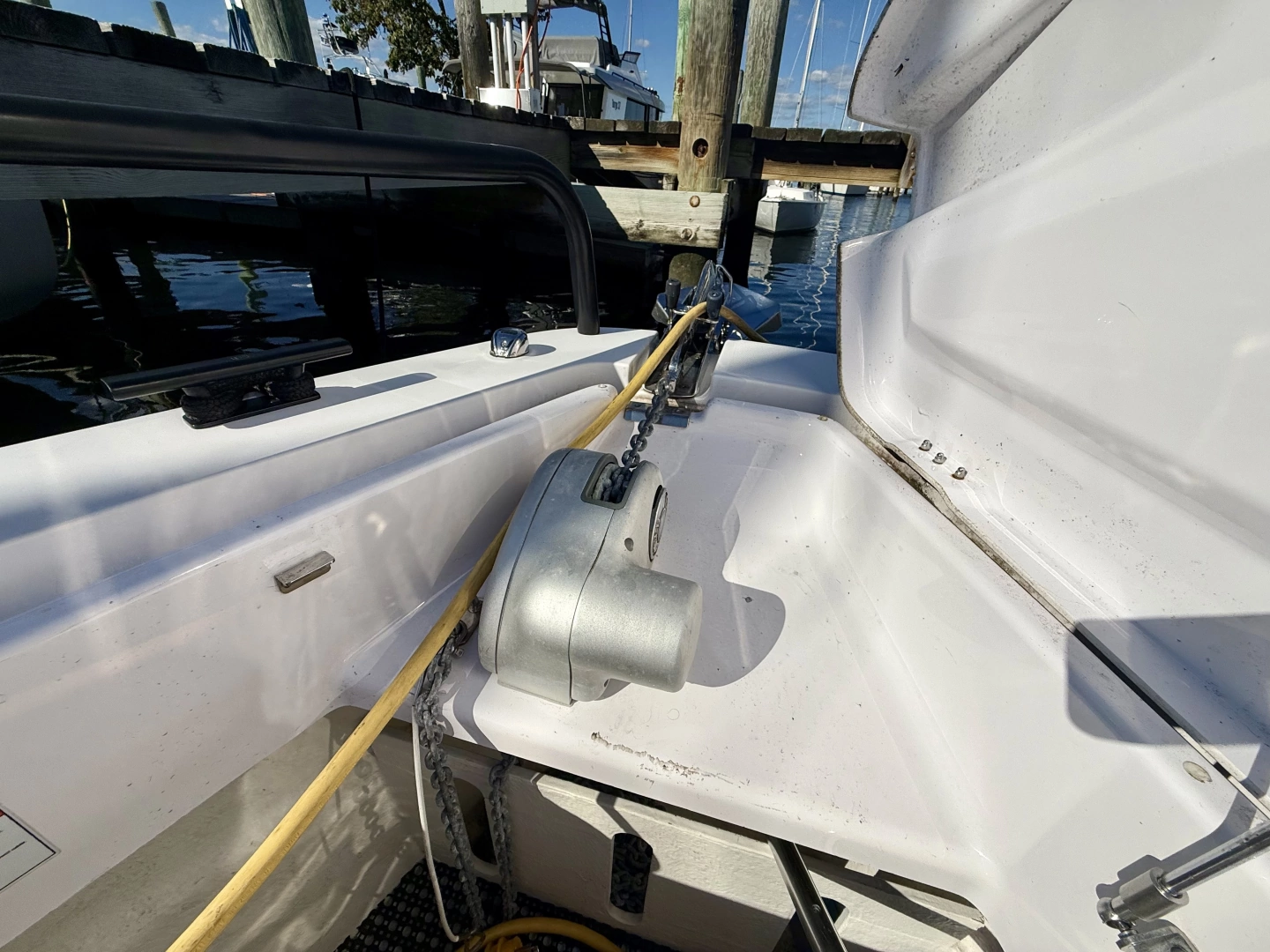 Axopar 37 XC Cross Cabin Yacht For Sale