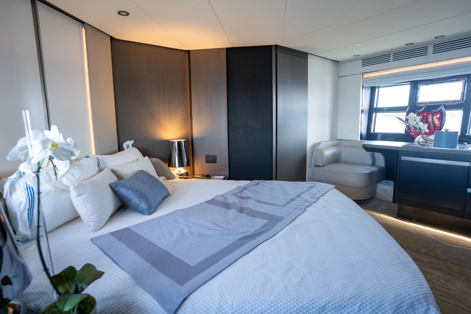 Azimut S6 Yacht For Sale