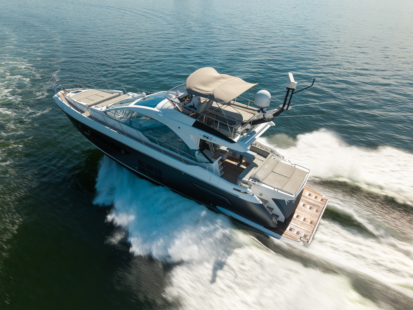 2022 Azimut S6