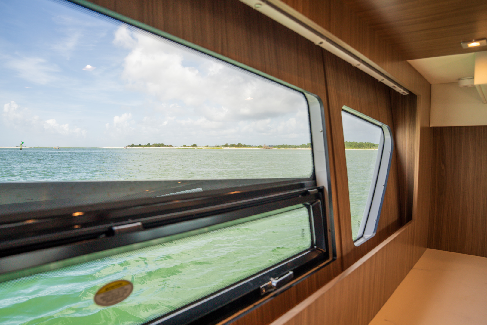 50ft Cruisers Yachts Yacht For Sale 50ft Cruisers Yachts Yacht For Sale