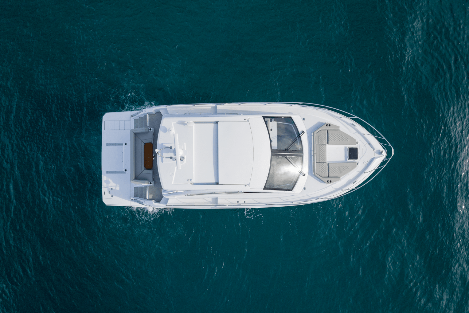 50ft Cruisers Yachts Yacht For Sale
