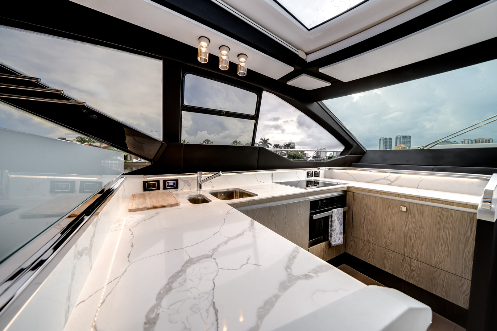 2019 Azimut S7