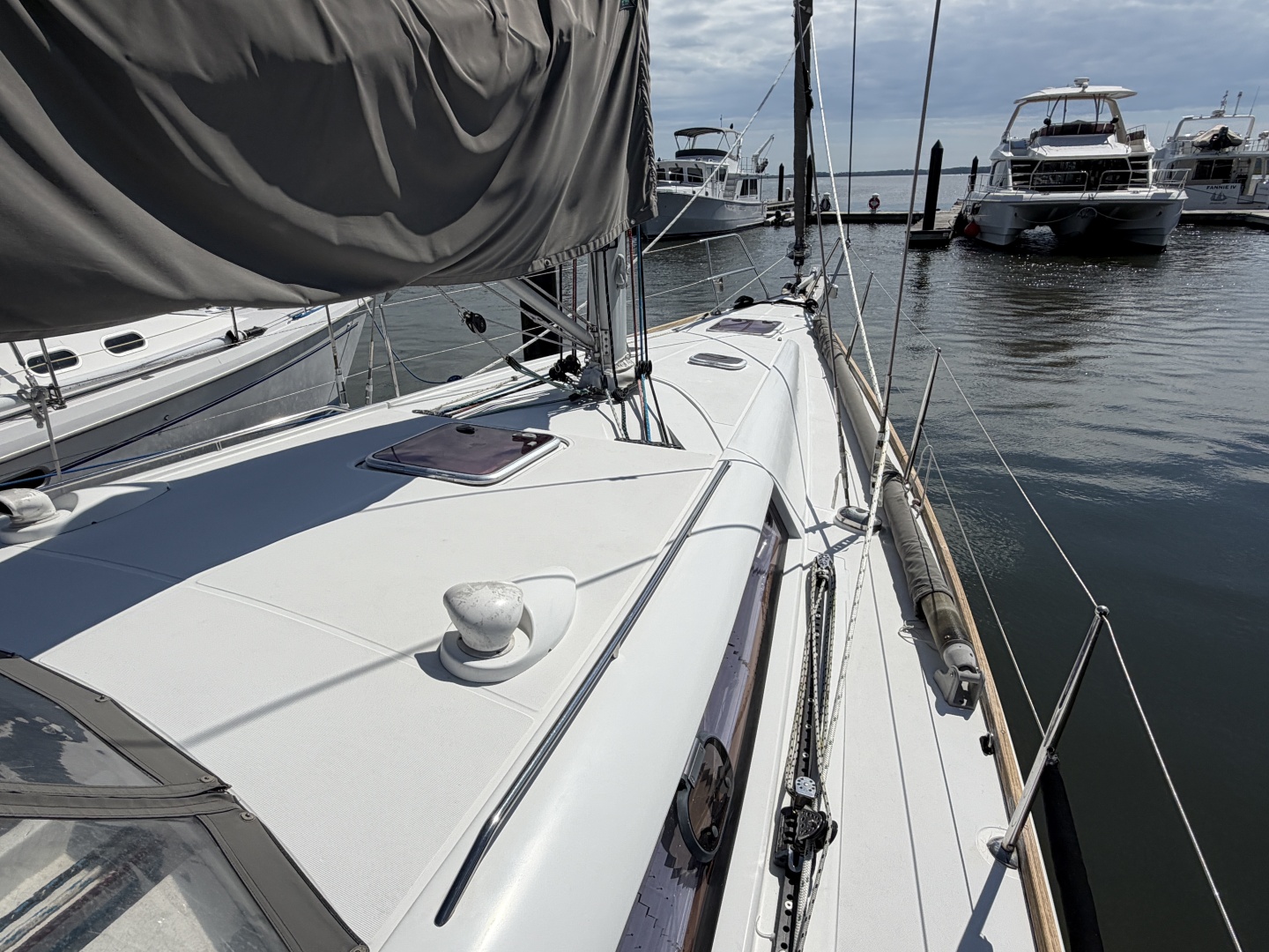 Island Flyer 40ft Wauquiez Yacht For Sale