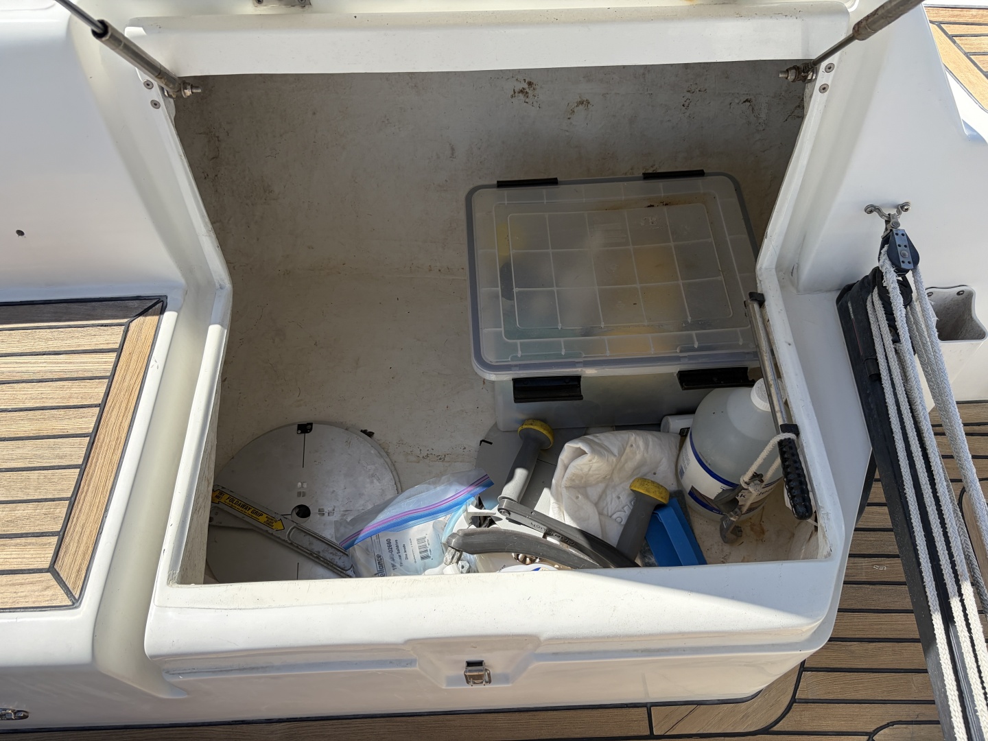 Island Flyer 40ft Wauquiez Yacht For Sale