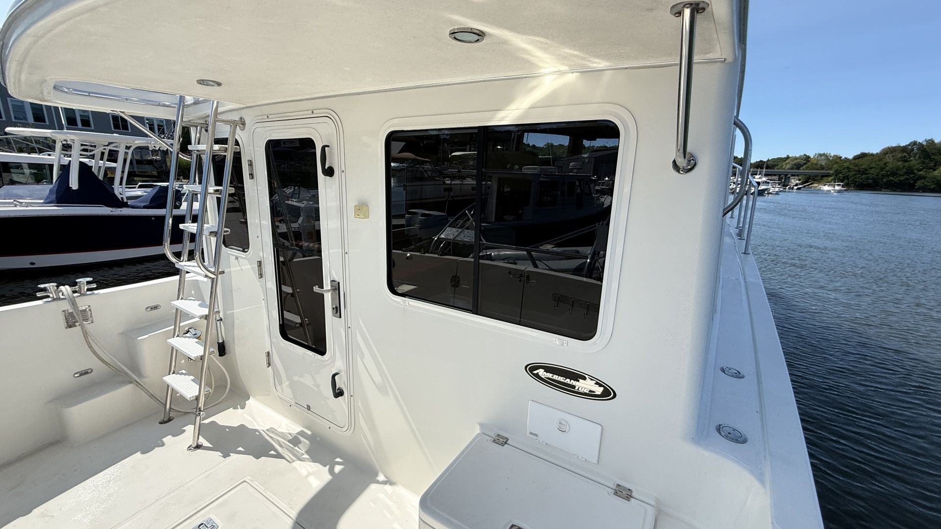 2012 American Tug 