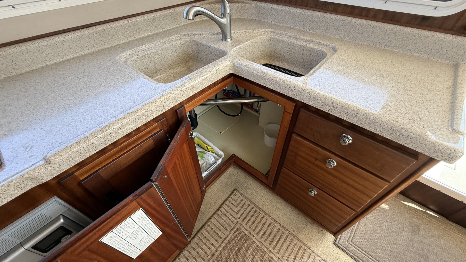 Reliant 36ft American Tug Yacht For Sale