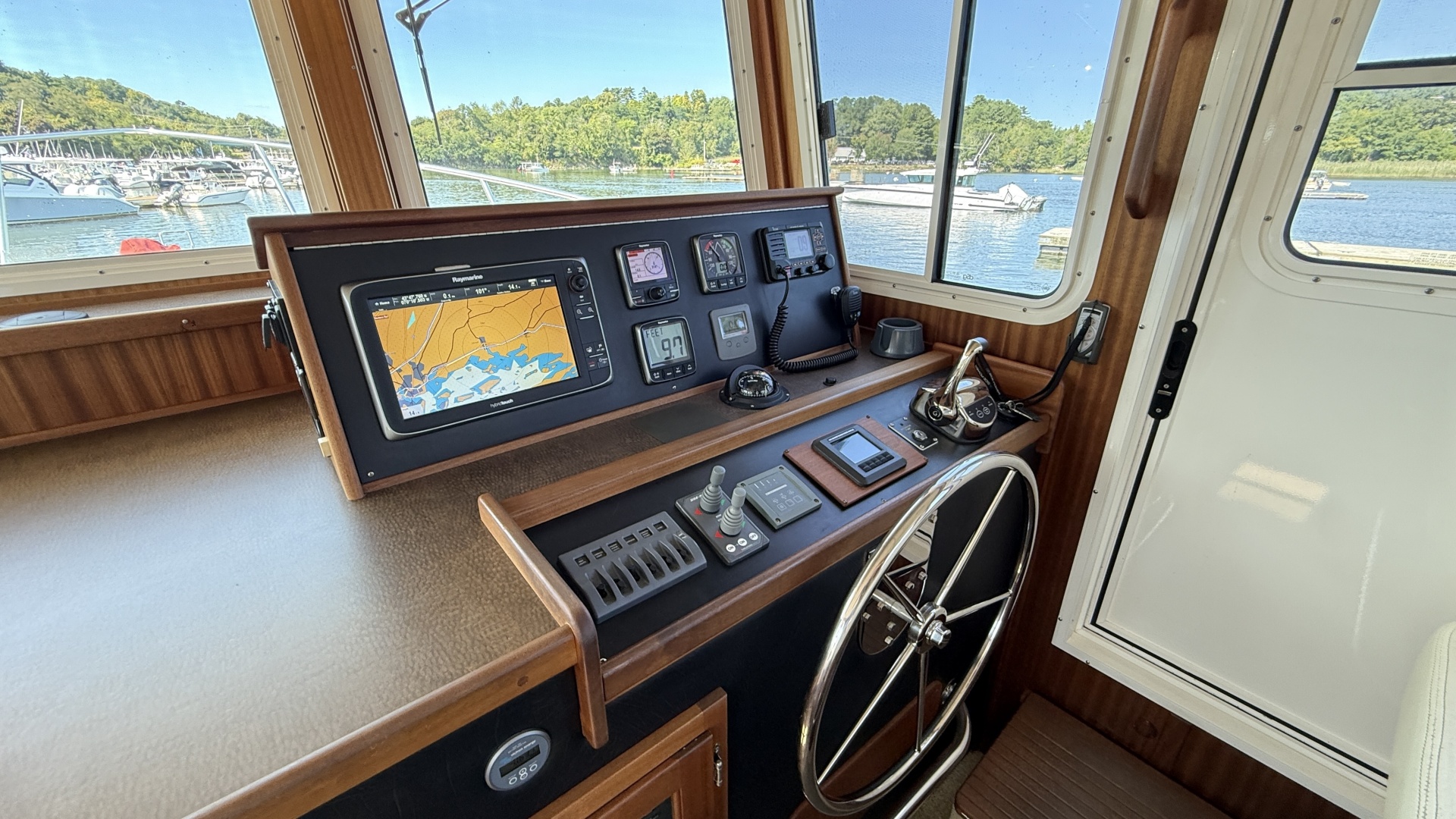 Reliant 36ft American Tug Yacht For Sale