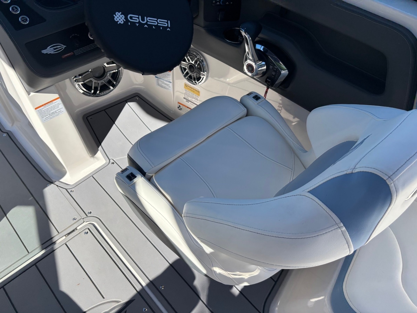 2023 Chaparral 247 SSX