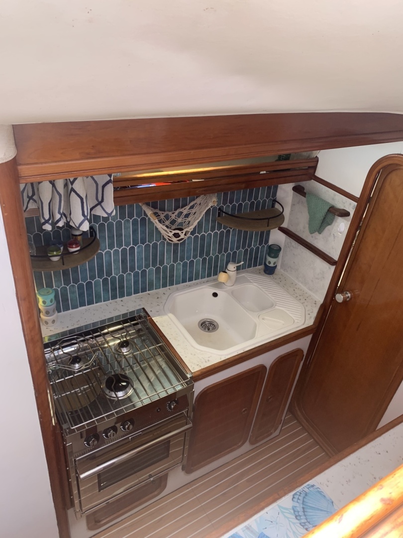 Eloira 39ft Privilege Yacht For Sale