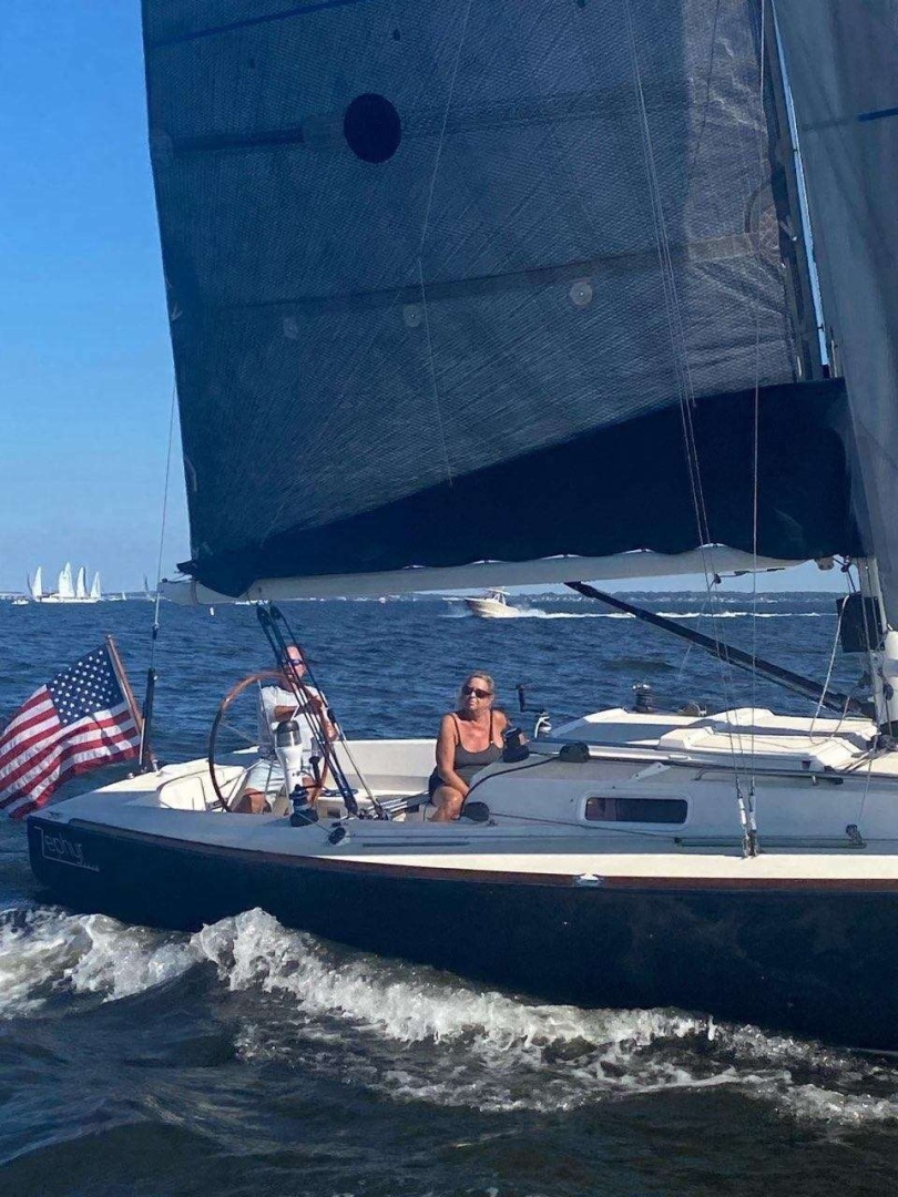 2005 J Boats J100
