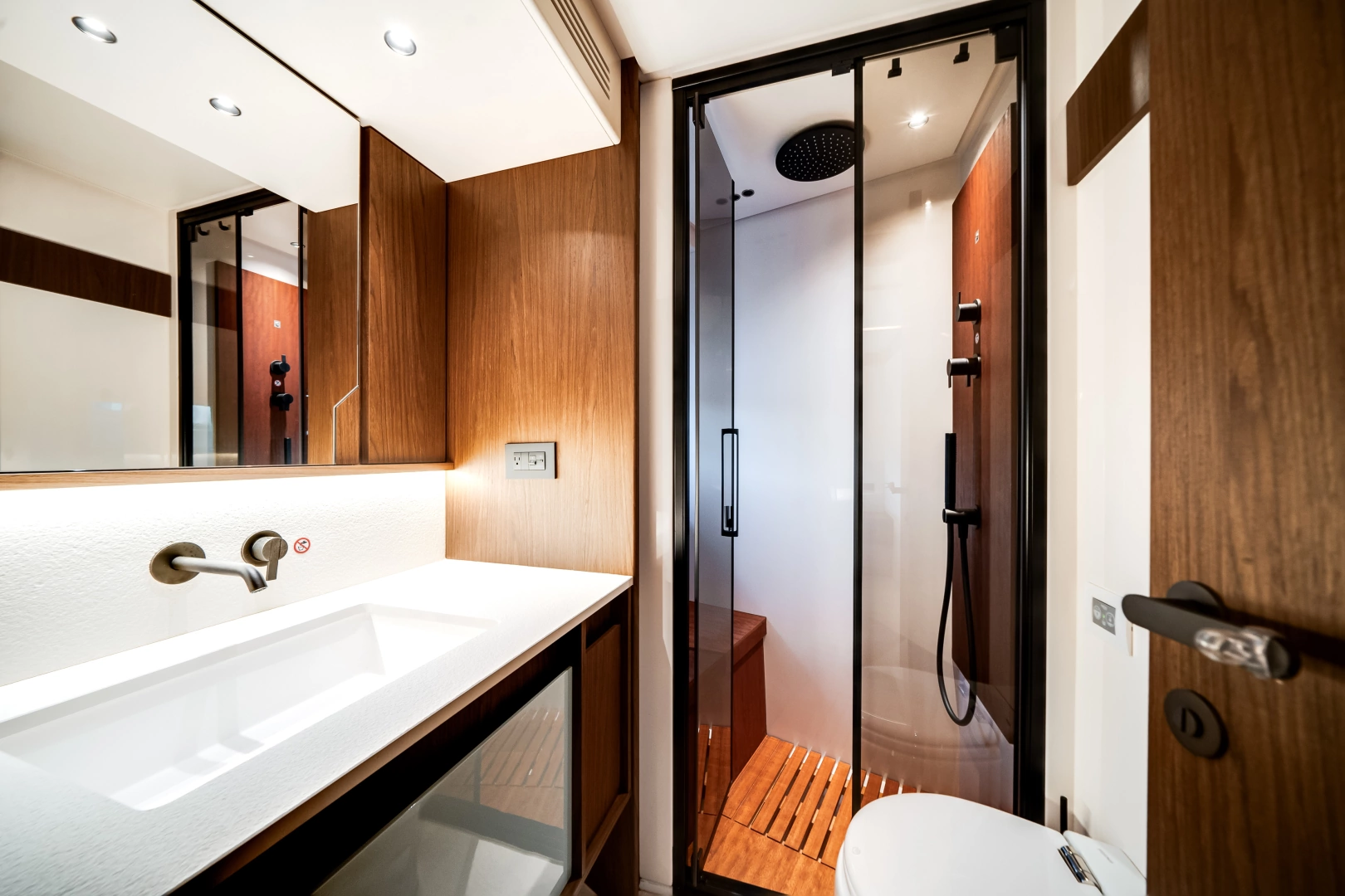 Azimut Fly 72 Yacht For Sale