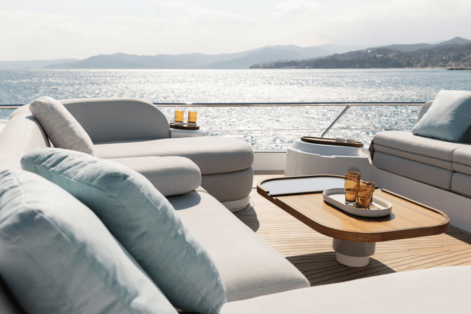 2025 Azimut Fly 72