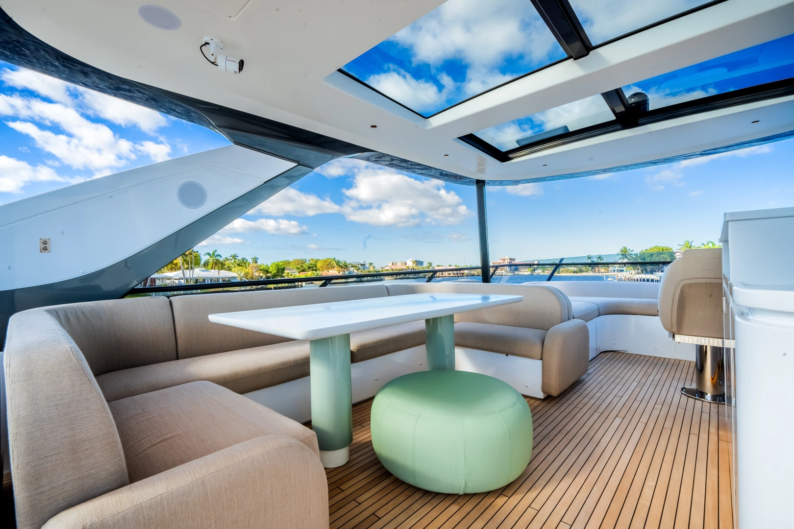 Azimut Fly 72 Yacht For Sale