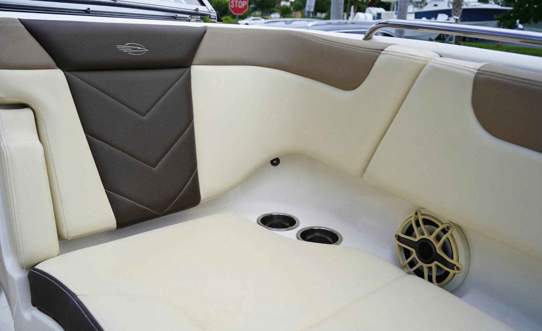 2020 Chaparral 250 Suncoast