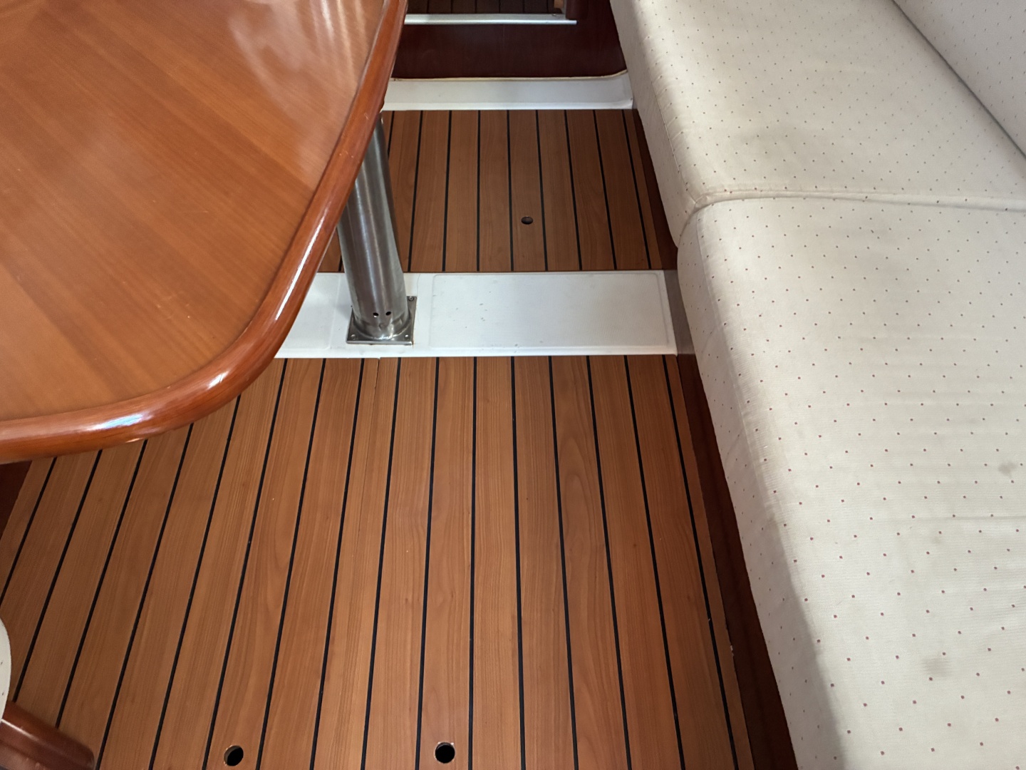 LunaYSol 37ft Beneteau Yacht For Sale LunaYSol 37ft Beneteau Yacht For Sale