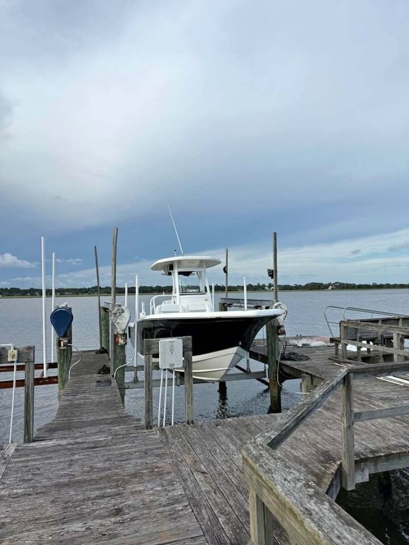23ft Tidewater Yacht For Sale