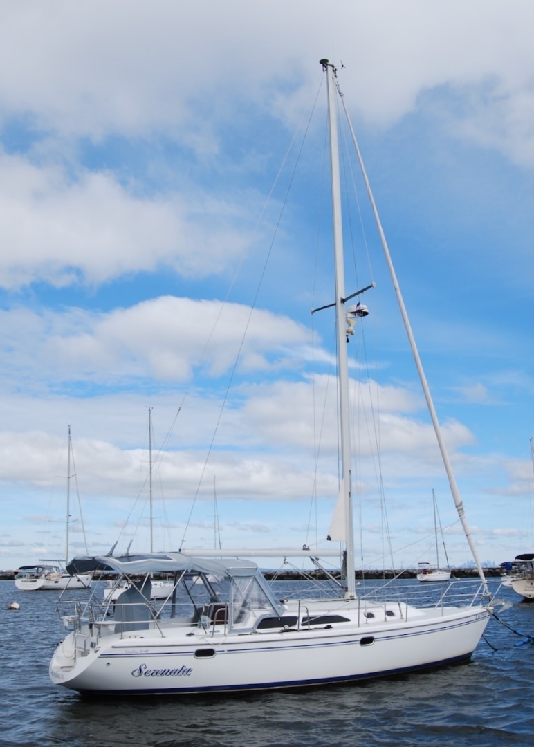 2005 Catalina 36 Mkll — photograph 3