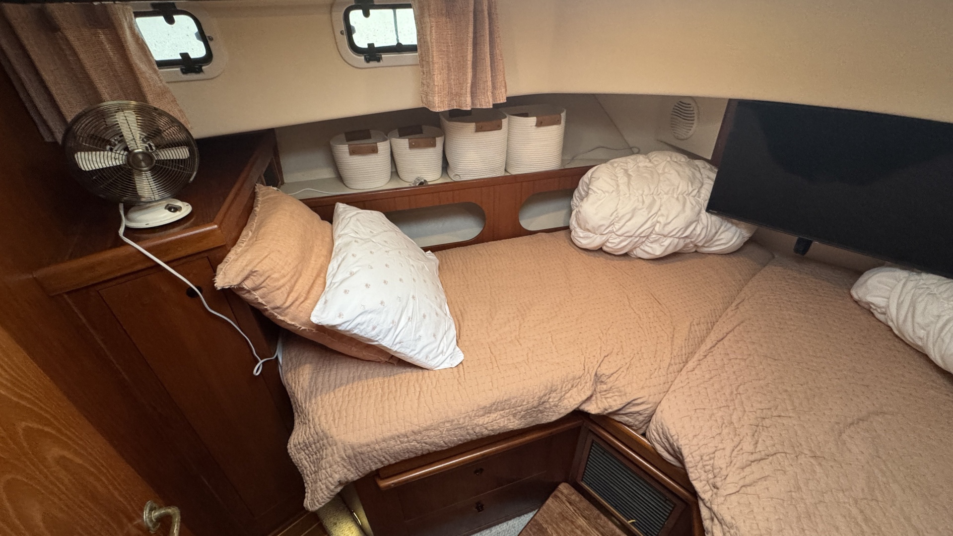 Charley 43ft Mainship Yacht For Sale