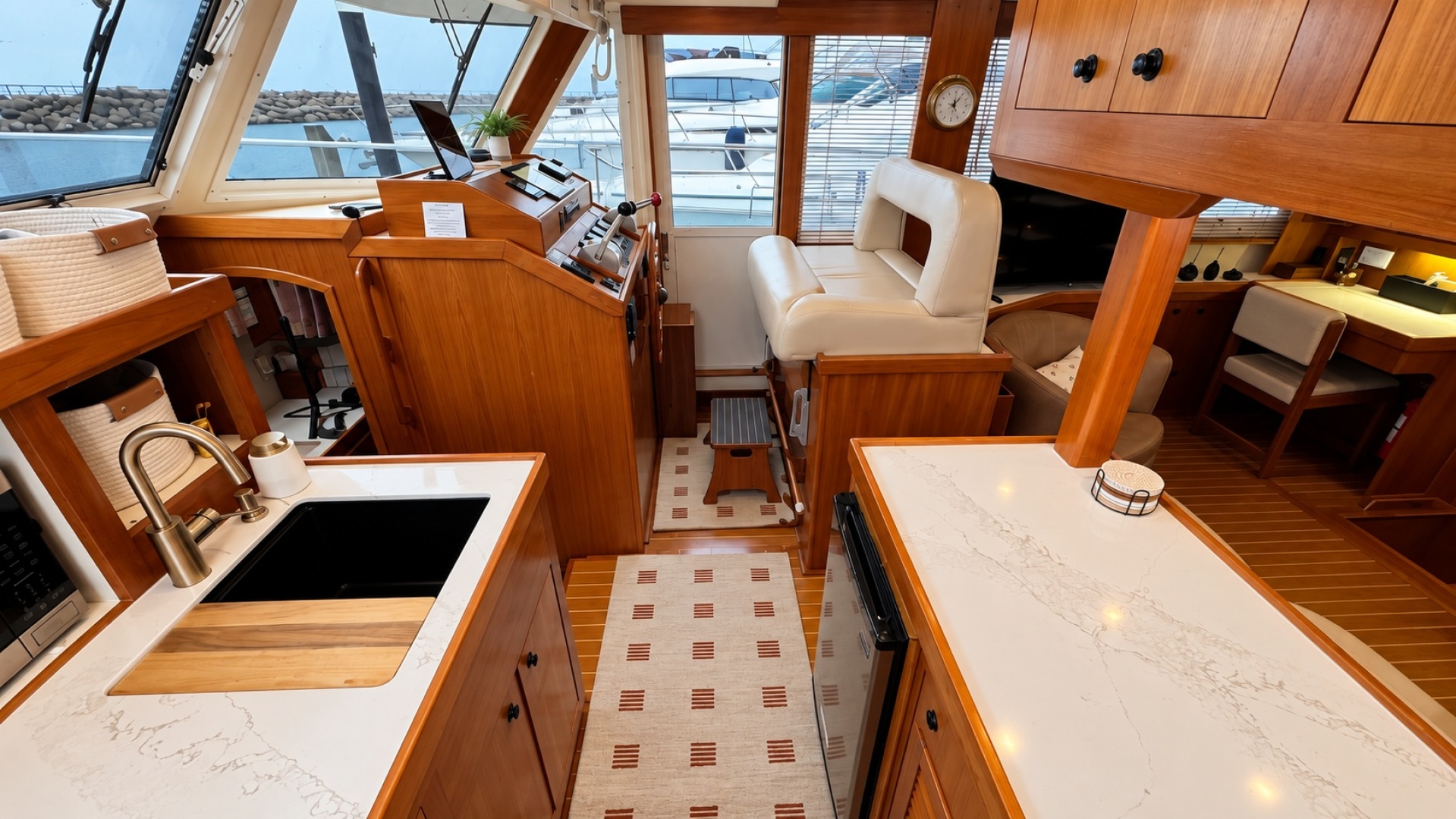 Charley 43ft Mainship Yacht For Sale
