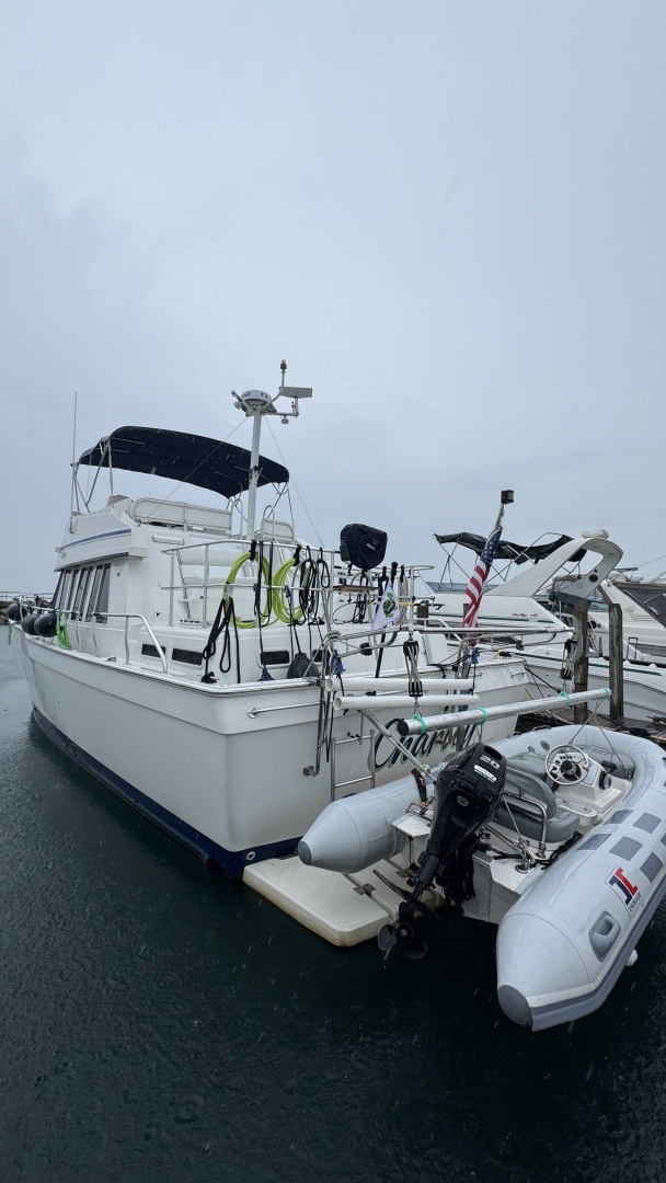 Exterior - Stern