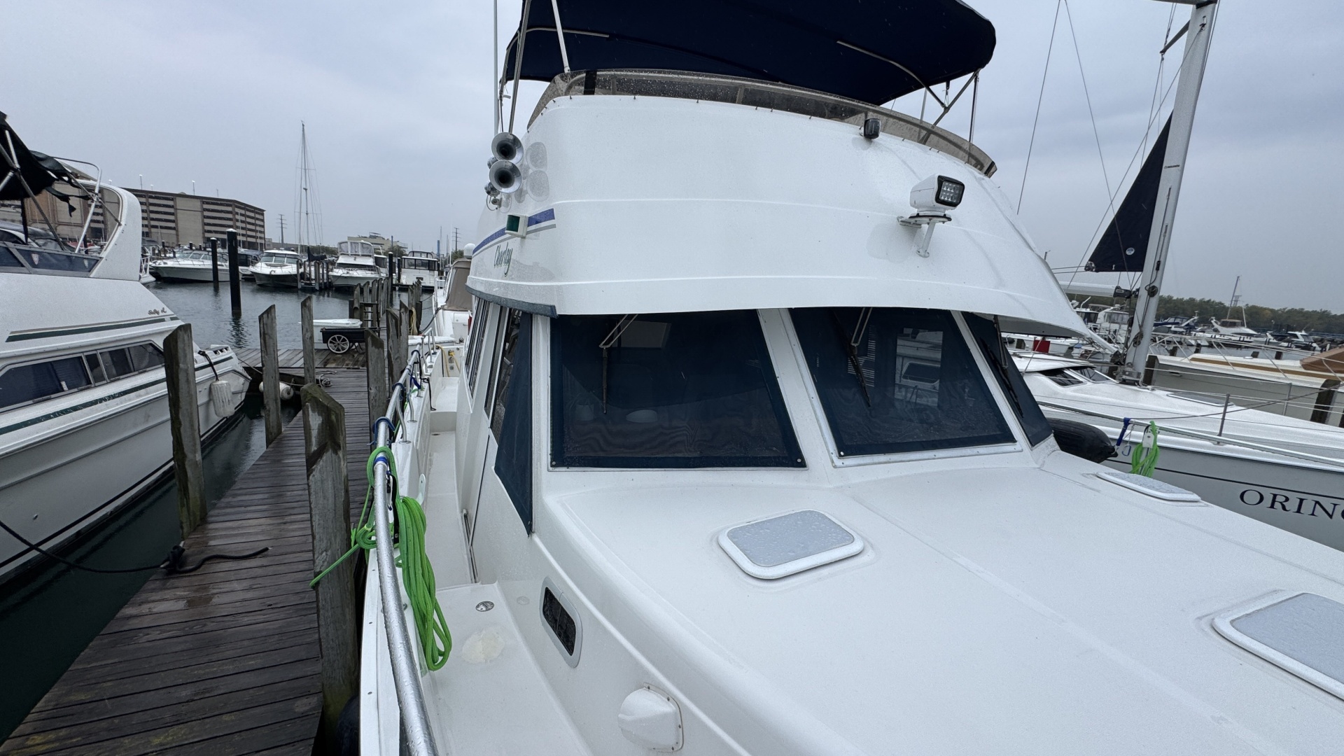 Side Deck - Starboard
