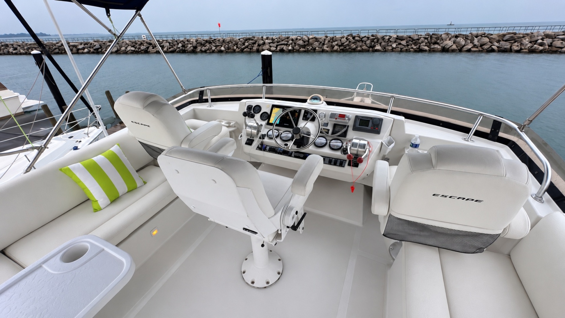 Flybridge Helm