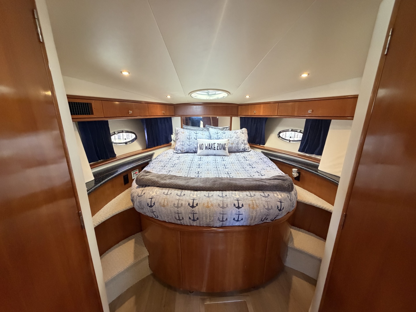OUR HAVEN 39ft Carver Yacht For Sale