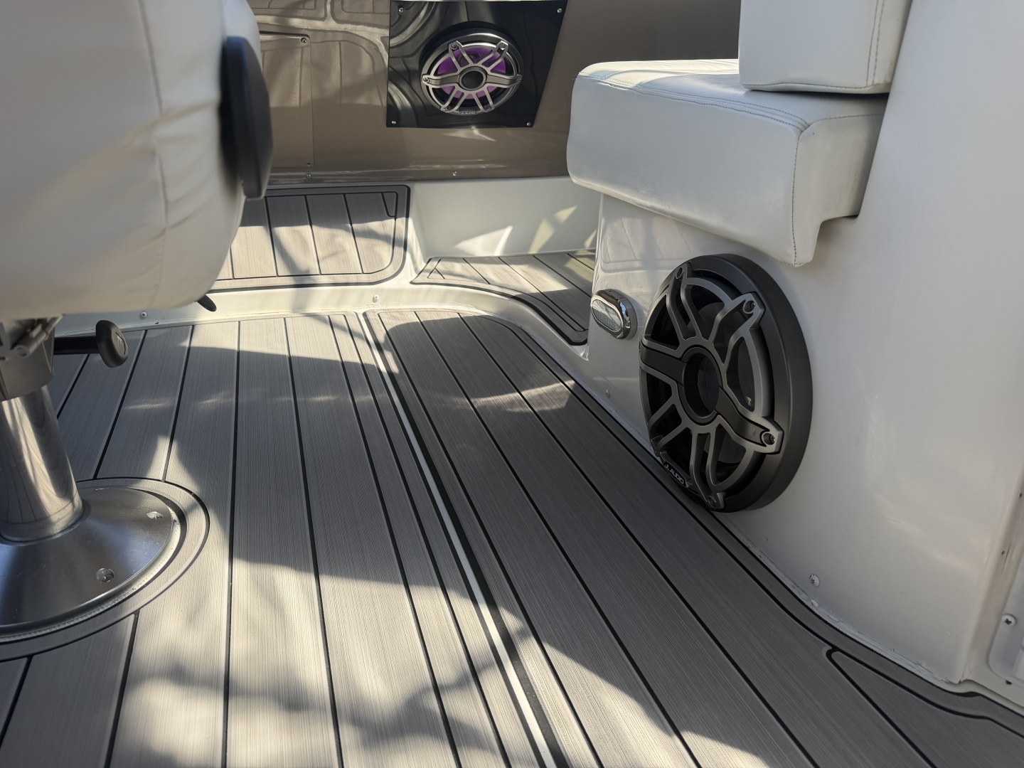 OUR HAVEN 39ft Carver Yacht For Sale