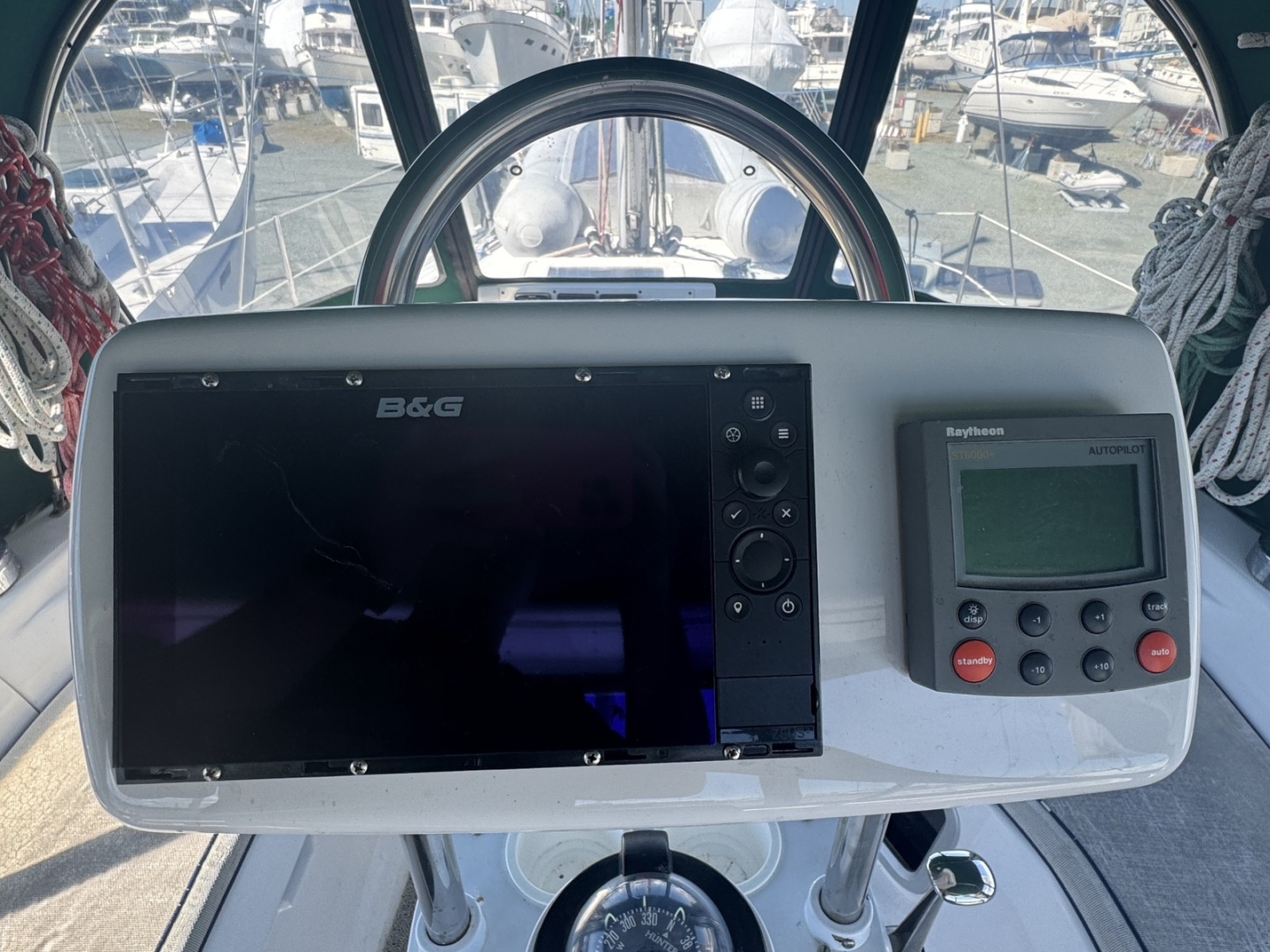 1999 Hunter 420