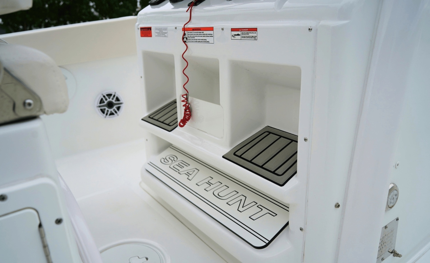27ft Sea Hunt Yacht For Sale