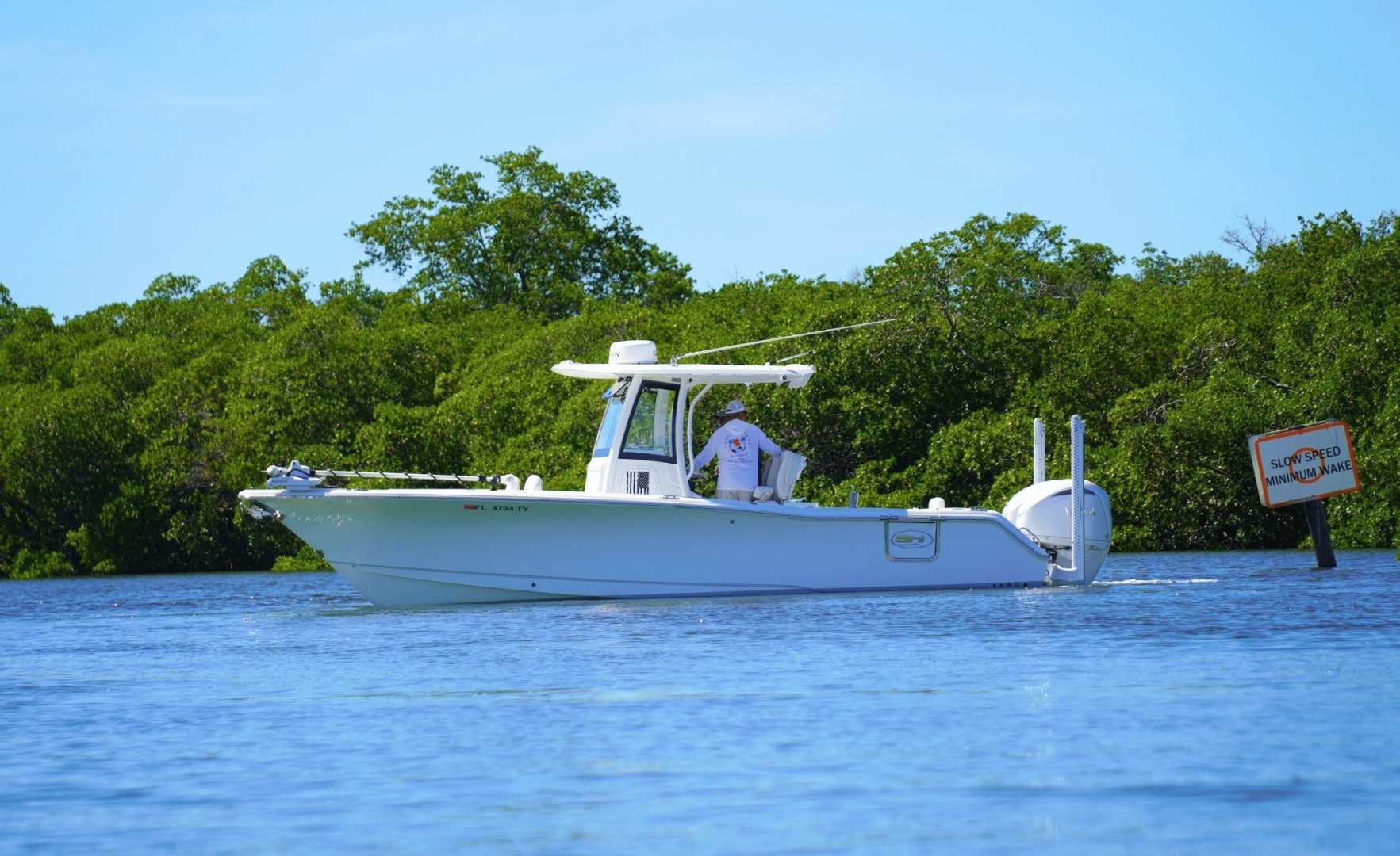 2025 Sea Hunt Gamefish 27FS