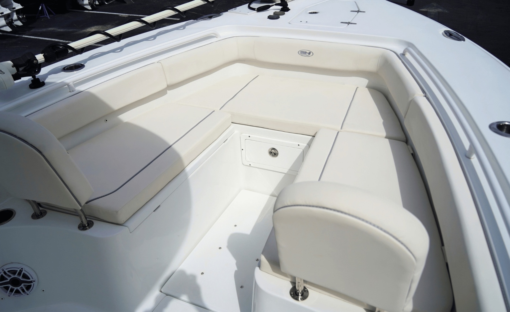 2025 Sea Hunt Gamefish 27FS