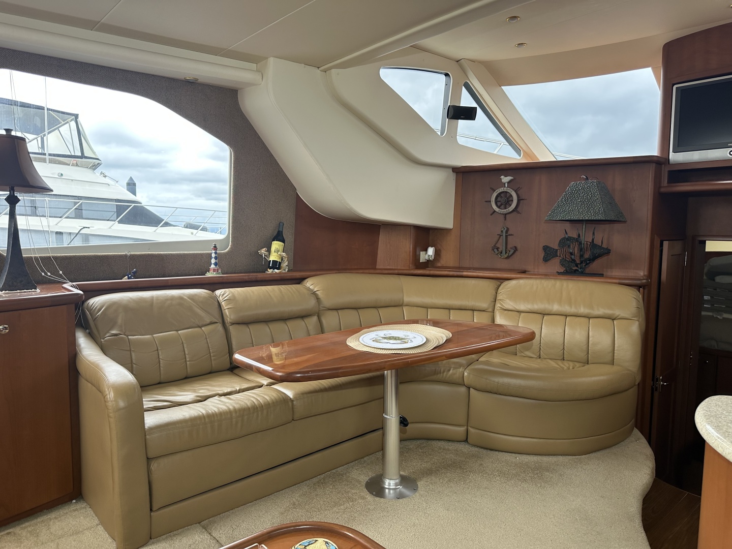 Anchors Oy Vay 43ft Silverton Yacht For Sale