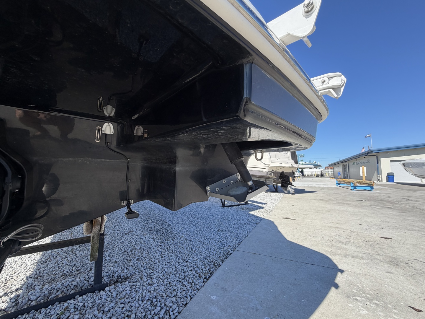 2022 Four Winns HD8