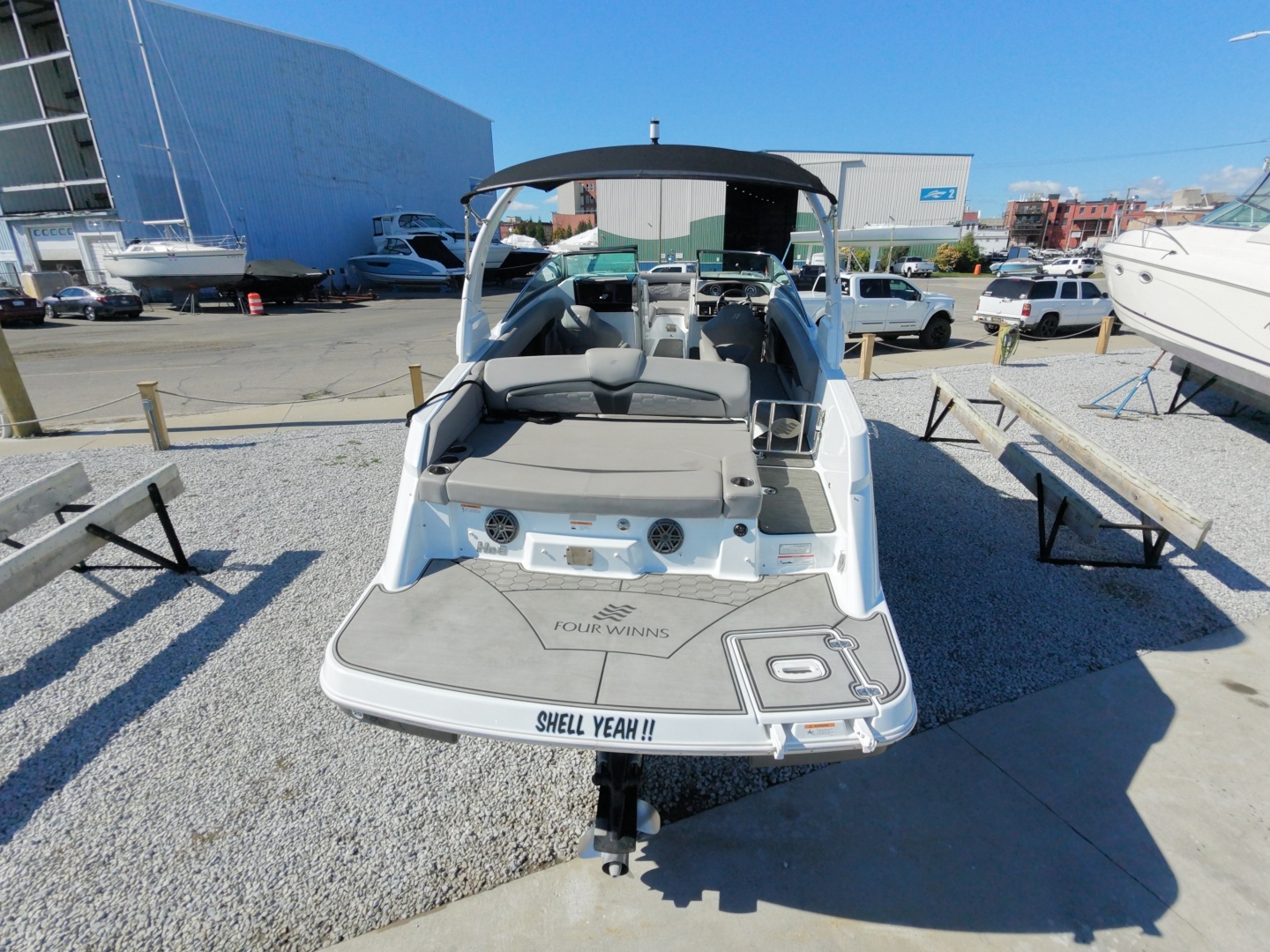 SHELL YEA 26ft Four Winns Yacht For Sale SHELL YEA 26ft Four Winns Yacht For Sale