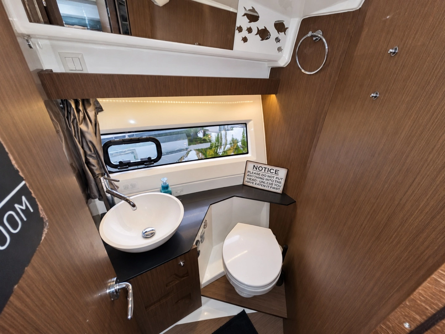 Jeanneau NC 1095 Yacht For Sale