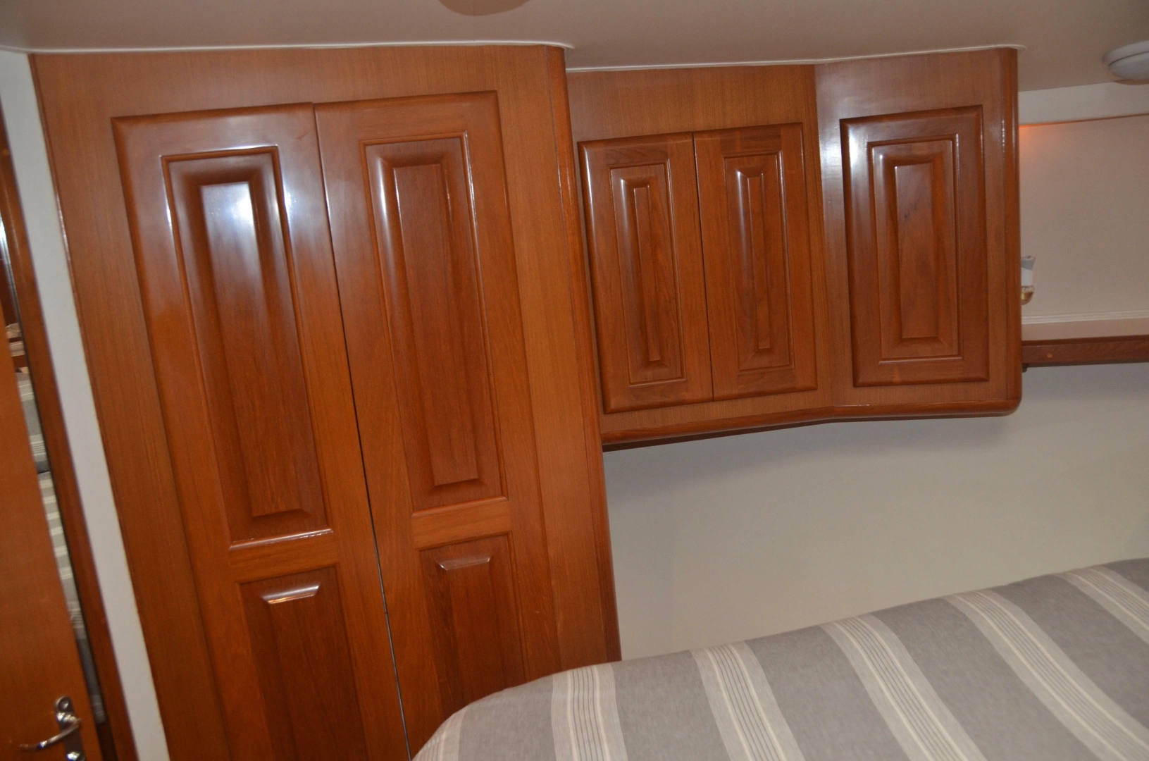 Viking 58 Convertible Yacht For Sale