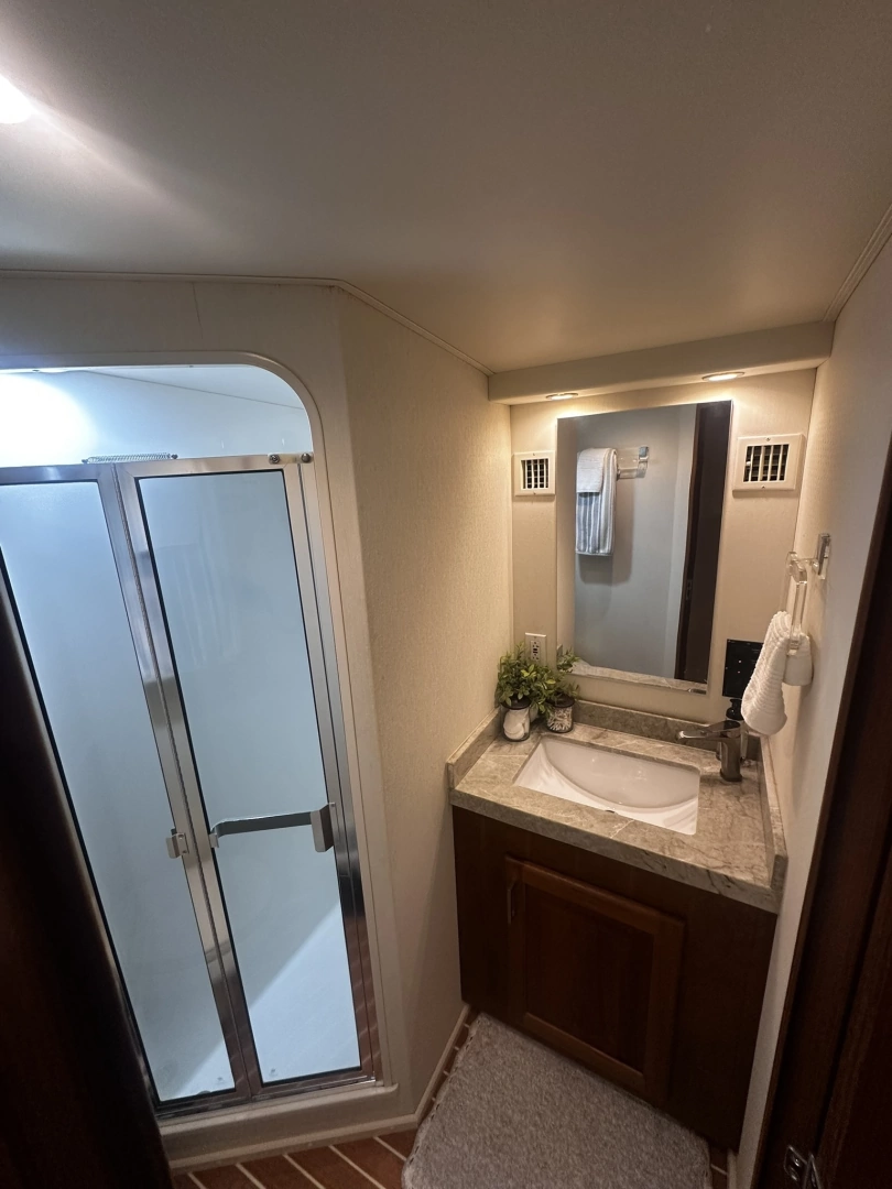 Viking 58 Convertible Yacht For Sale